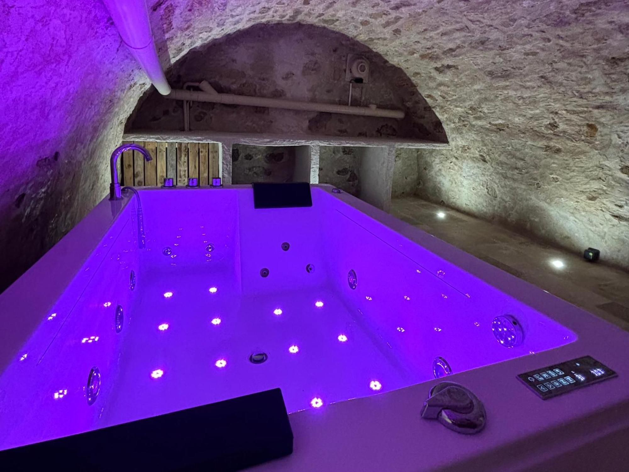 Maison Avec Spa Proche Giverny Vétheuil Dış mekan fotoğraf